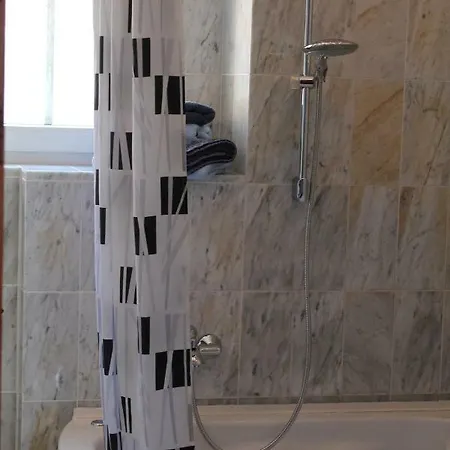 Das Kleine Weinhotel * Neef